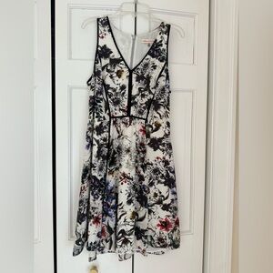 Rebecca Taylor White Floral A-Line Mini Dress with Black Trim